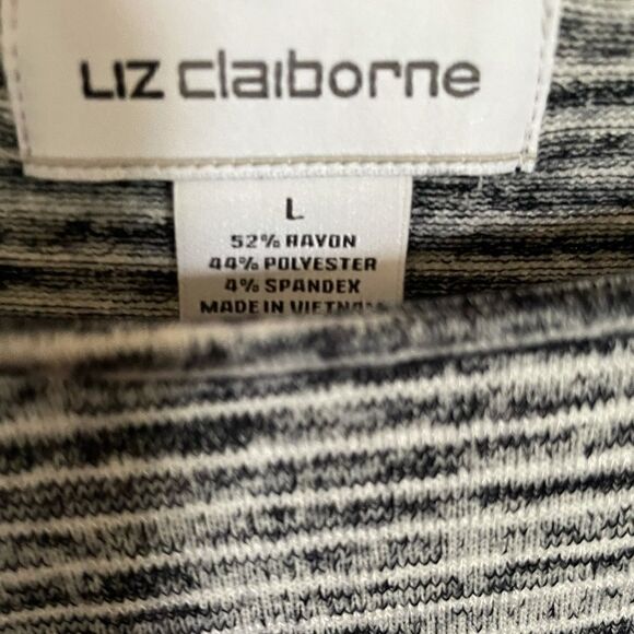 Cute Liz Claiborne Top with Bell Sleeves, Size Large - Picture 3 of 4